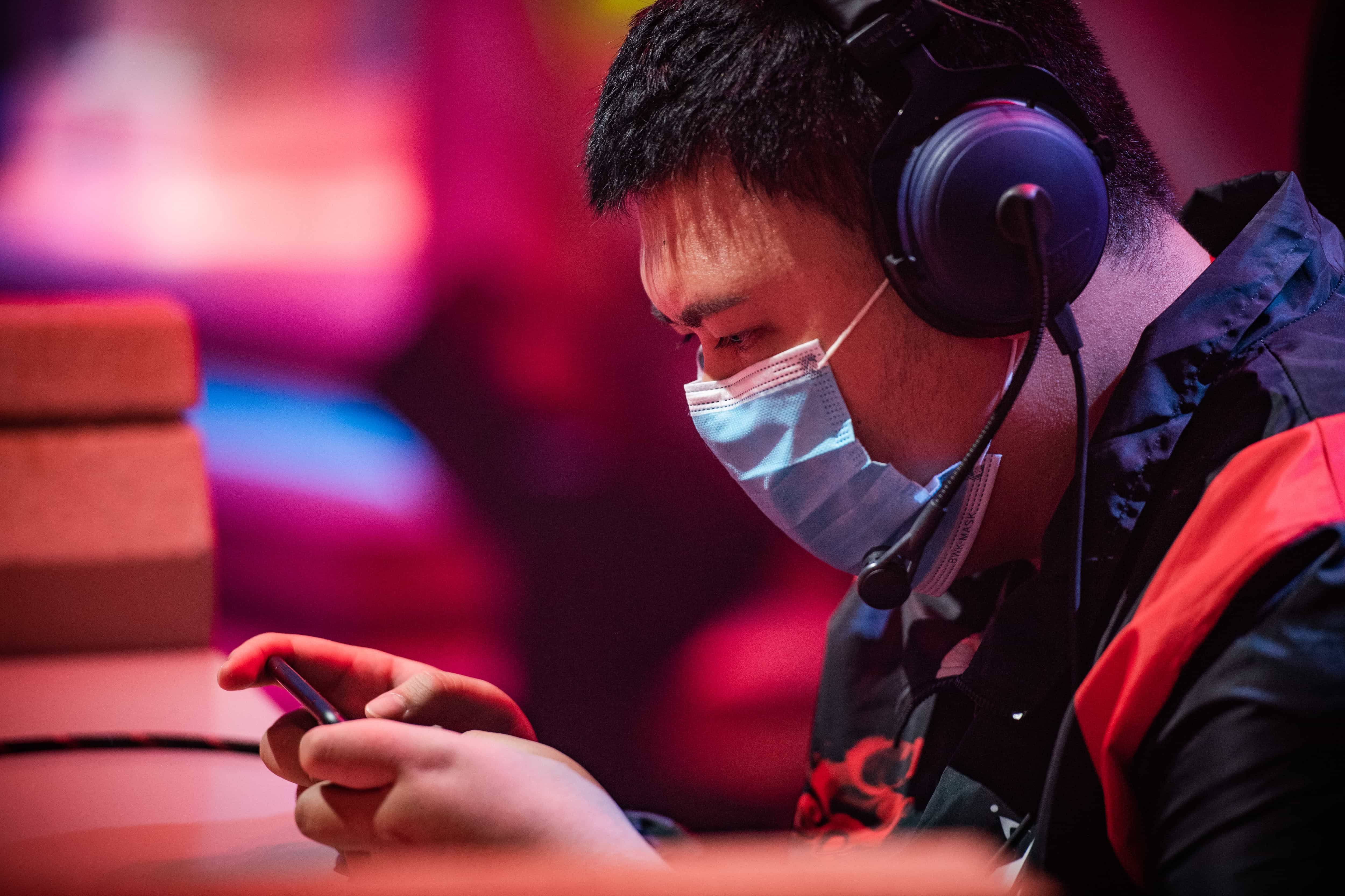 旺财28娱乐- 王虎教练从猛虎到巅峰 